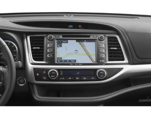 Used 2019 Toyota Highlander XLE FWD image 10