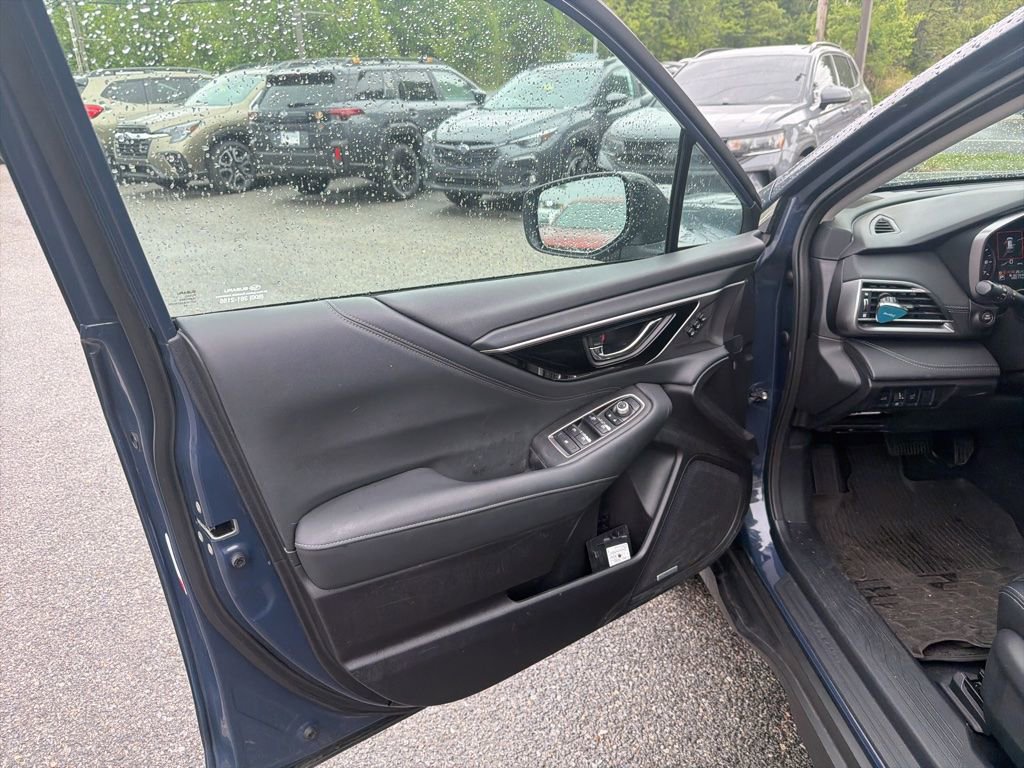 Used 2024 Subaru Outback Limited AWD/4WD image 10