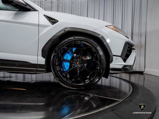 Used 2024 Lamborghini Urus Performante AWD/4WD image 26