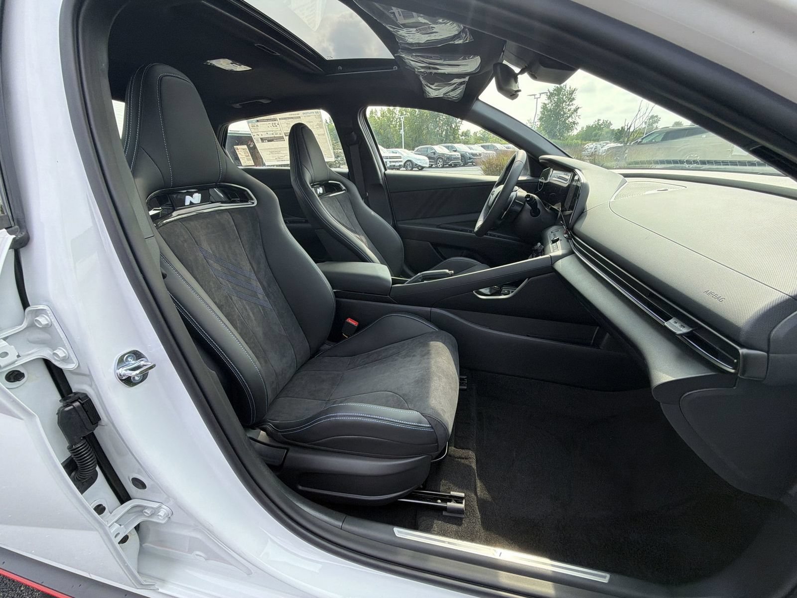 New 2026 Hyundai Elantra N FWD image 25