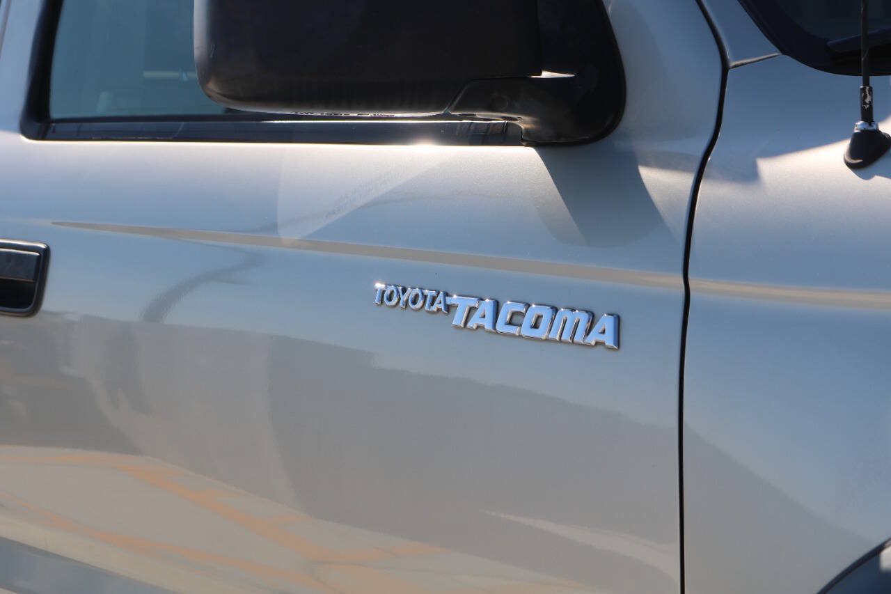 Used 2004 Toyota Tacoma PreRunner RWD image 77