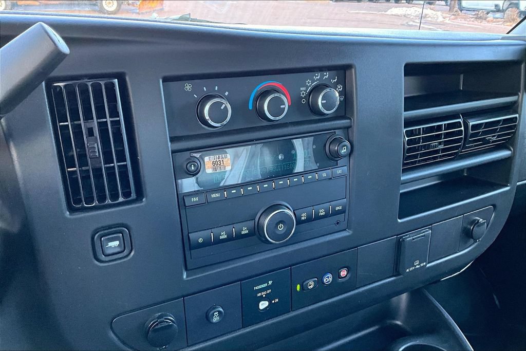 Used 2024 Chevrolet Express 3500 w/ Power Convenience Package RWD image 14
