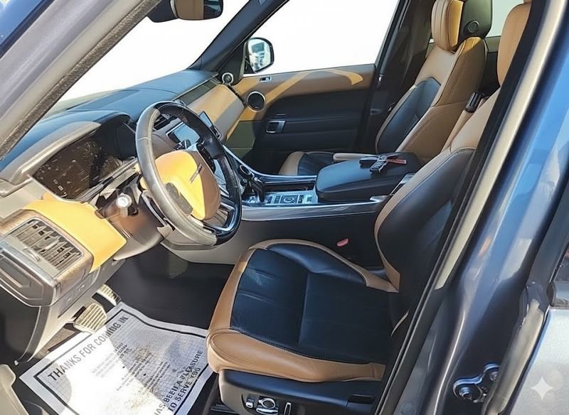 Used 2019 Land Rover Range Rover Sport HSE Dynamic image 8