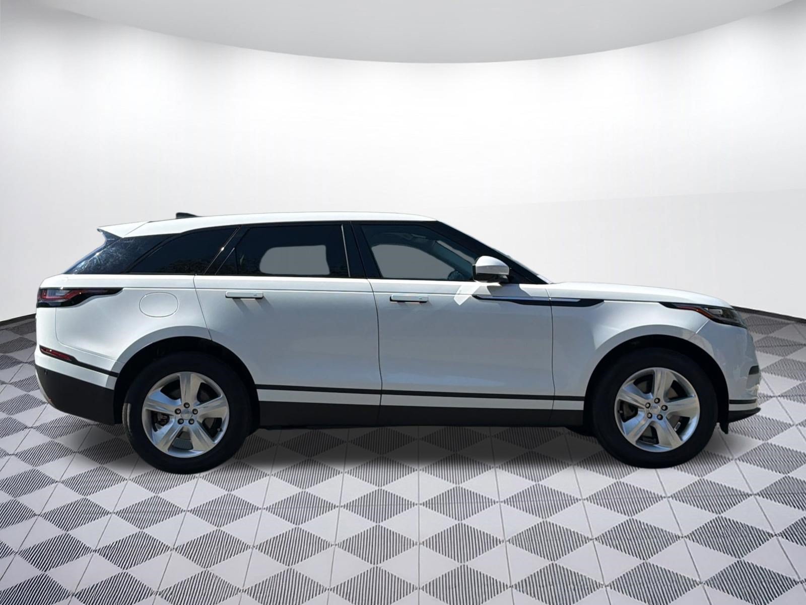 Used 2023 Land Rover Range Rover Velar S AWD/4WD image 8