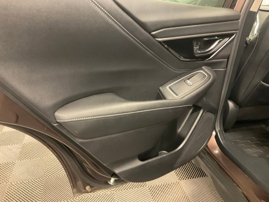 Used 2020 Subaru Outback Limited AWD/4WD image 27