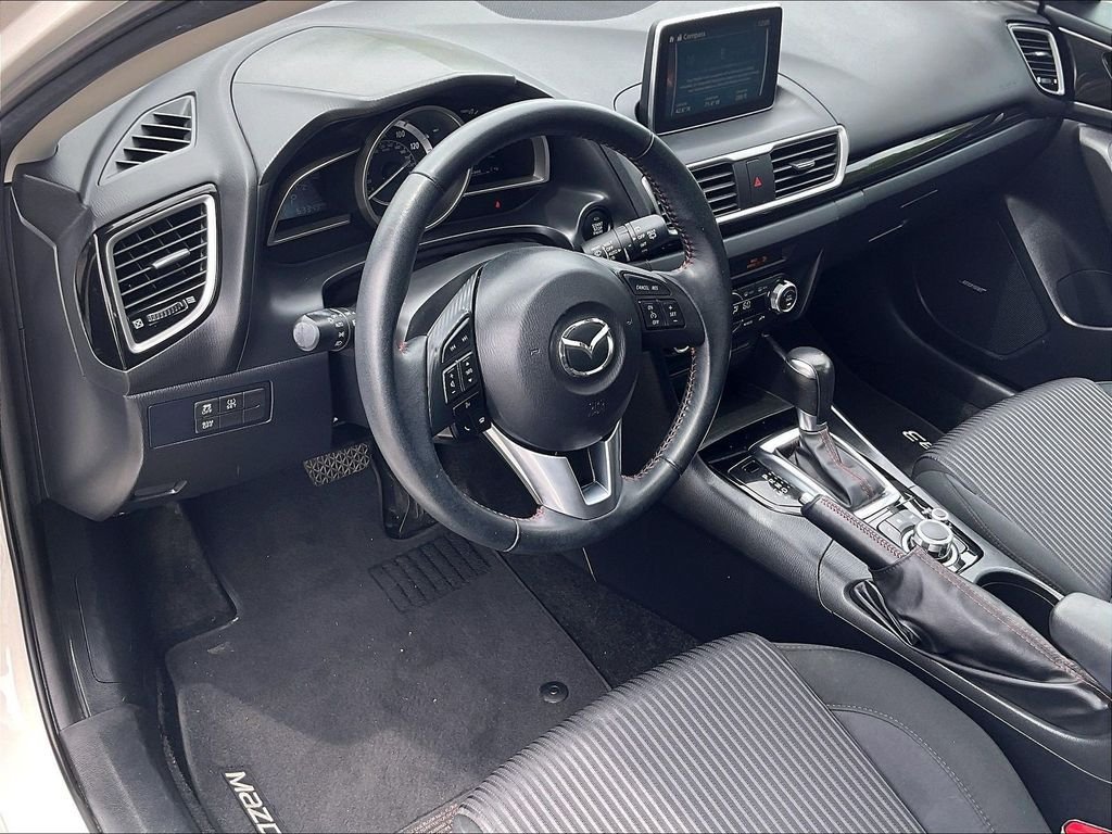 Used 2016 MAZDA MAZDA3 i Touring w/ Popular Equipment Package FWD image 8