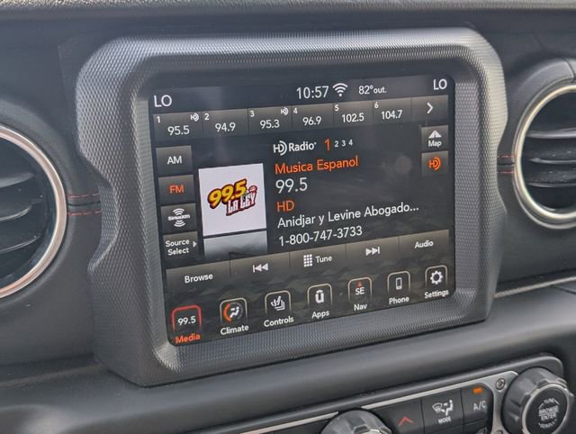 Used 2020 Jeep Gladiator Rubicon image 23