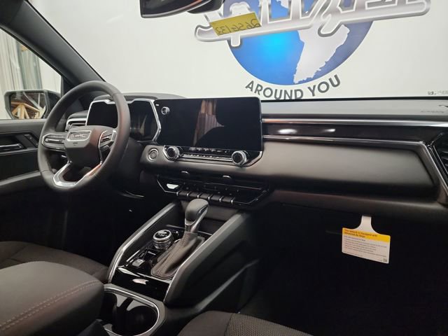 New 2026 GMC Canyon Elevation w/ Convenience Package image 23