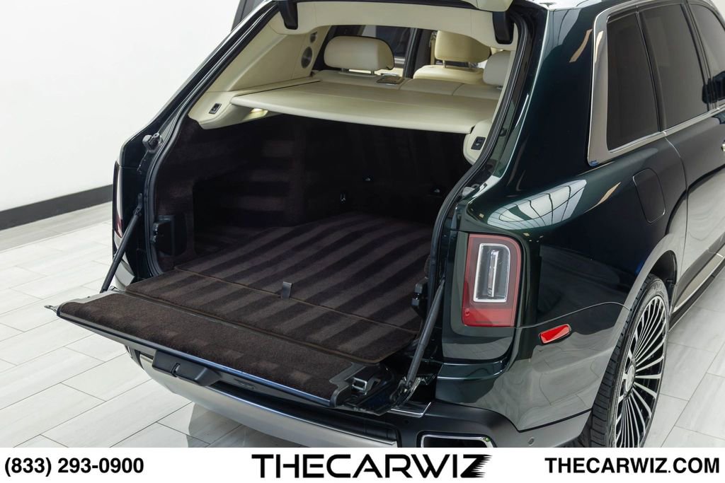 Used 2019 Rolls-Royce Cullinan AWD/4WD image 90
