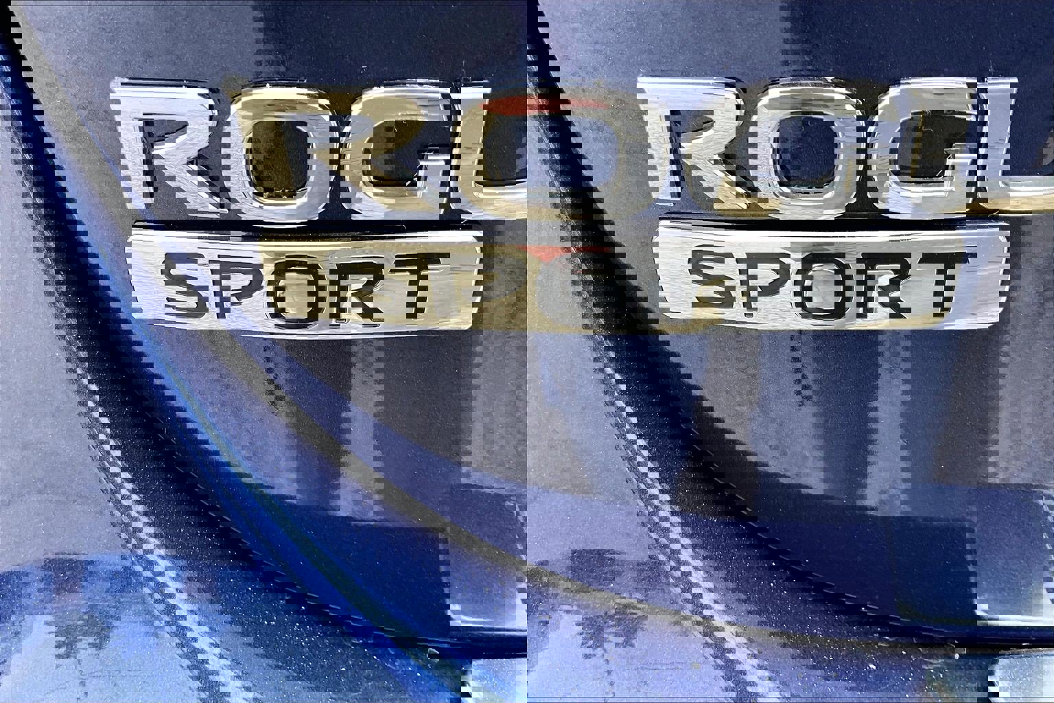 Used 2022 Nissan Rogue Sport SL w/ Premium Package image 8