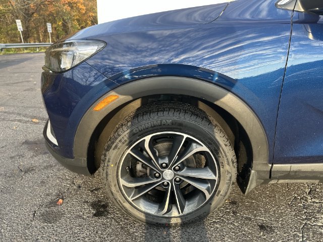 Used 2023 Buick Encore GX Select AWD/4WD image 26