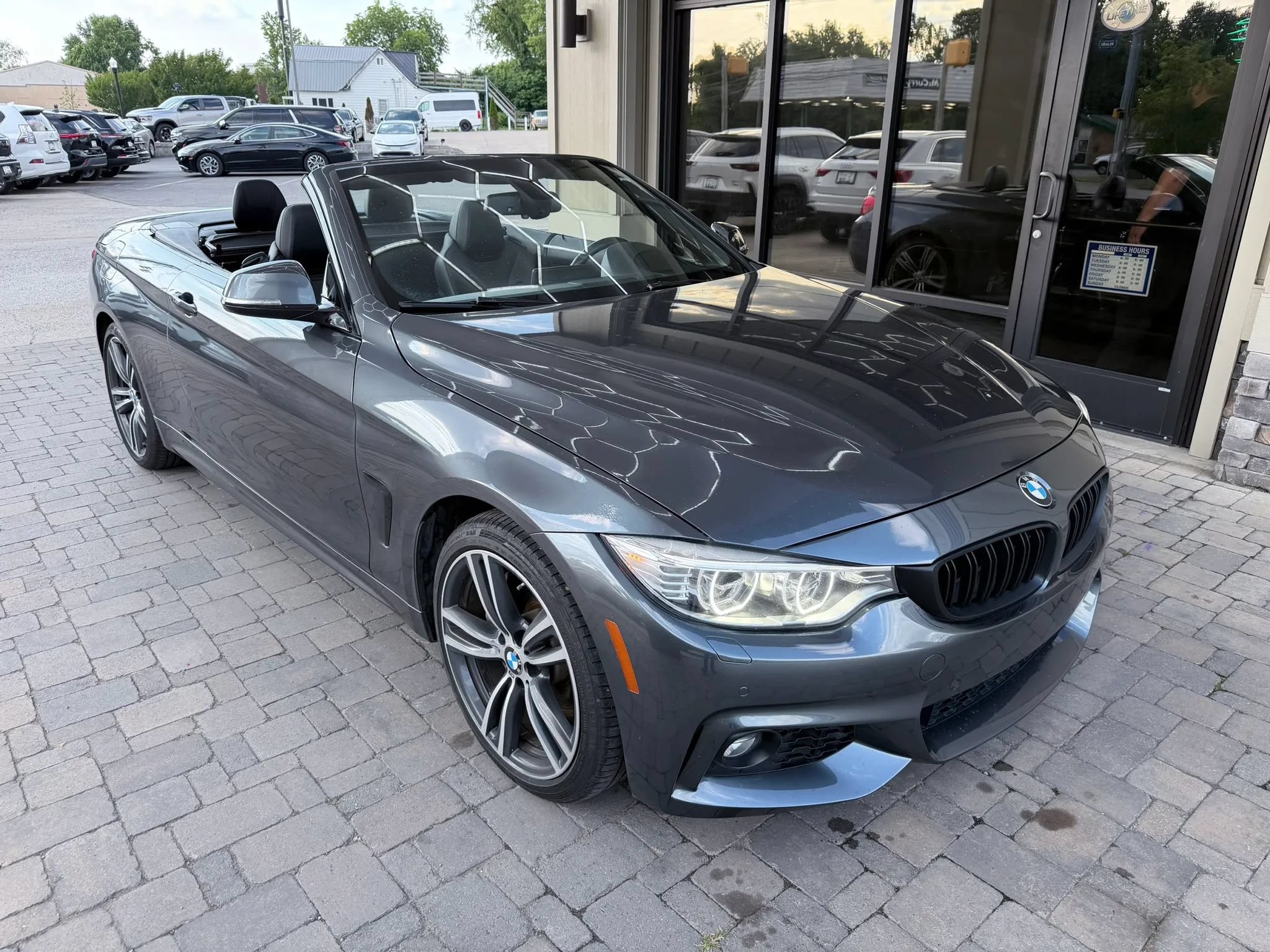 Used 2017 BMW 440i xDrive Convertible AWD/4WD image 30