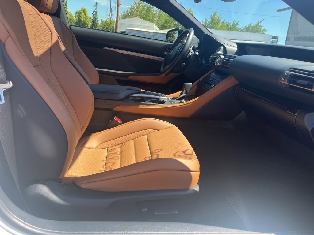 Used 2019 Lexus RC 300 w/ Premium Package RWD image 9