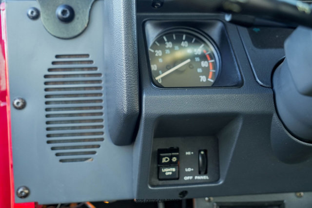 Used 1991 Jeep Wrangler Renegade image 42