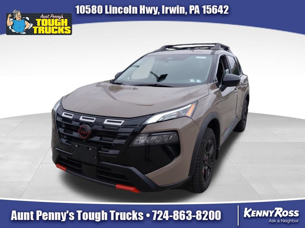 Used 2026 Nissan Rogue SV AWD/4WD image 1