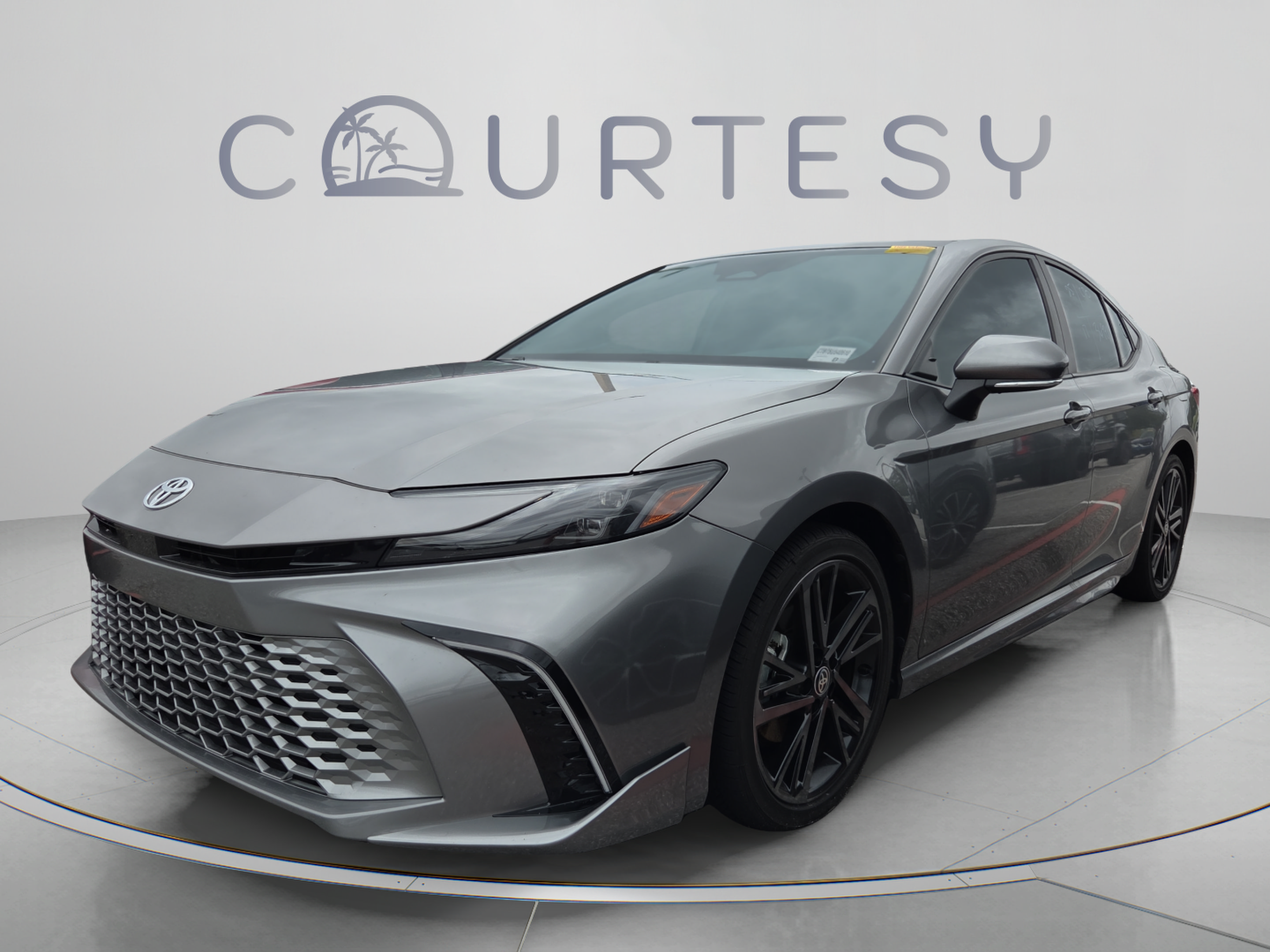 Certified 2025 Toyota Camry XSE FWD image 1