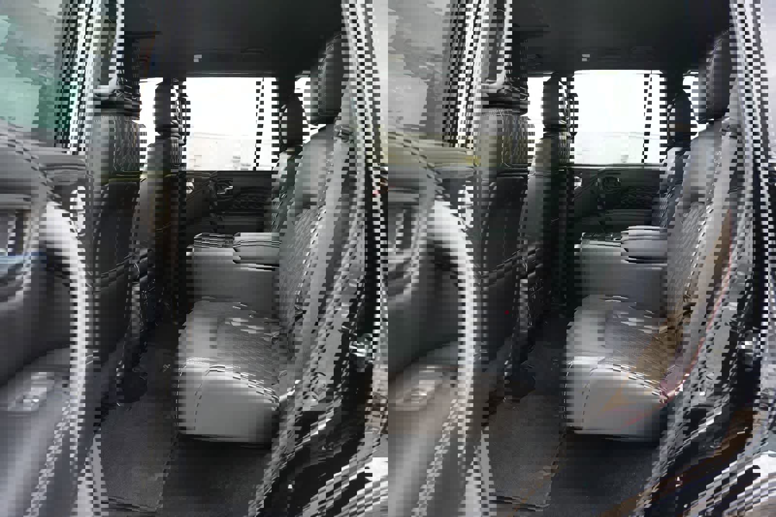 Certified 2023 INFINITI QX80 Sensory w/ Cargo Package image 18