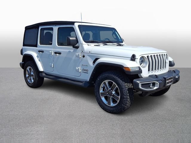 Used 2022 Jeep Wrangler Unlimited Sahara w/ LED Lighting Group AWD/4WD image 3