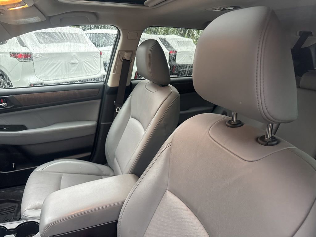 Used 2018 Subaru Outback 3.6R Limited image 23