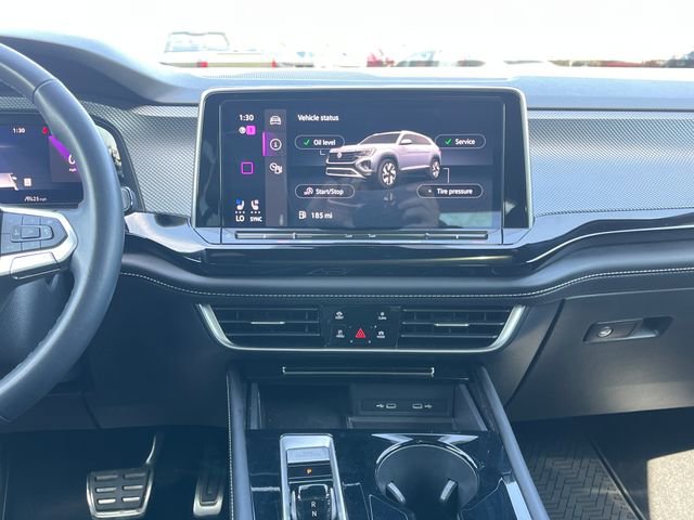 Used 2024 Volkswagen Atlas Cross Sport SEL Premium R-Line image 26