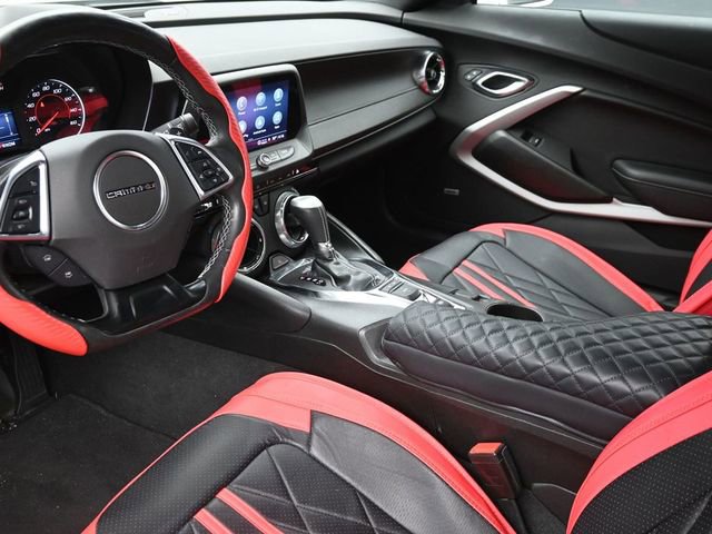 Used 2021 Chevrolet Camaro LT w/ RS Package image 19