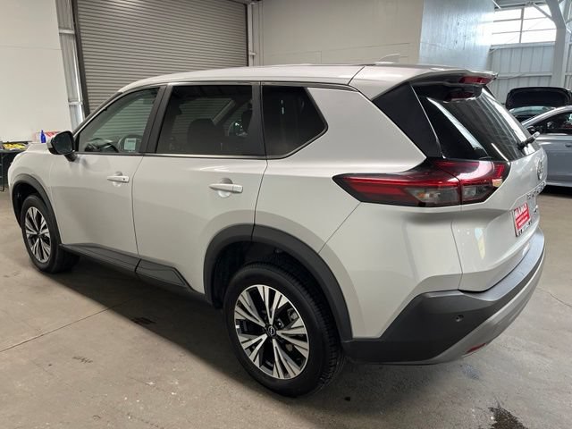 Used 2023 Nissan Rogue SV AWD/4WD image 5