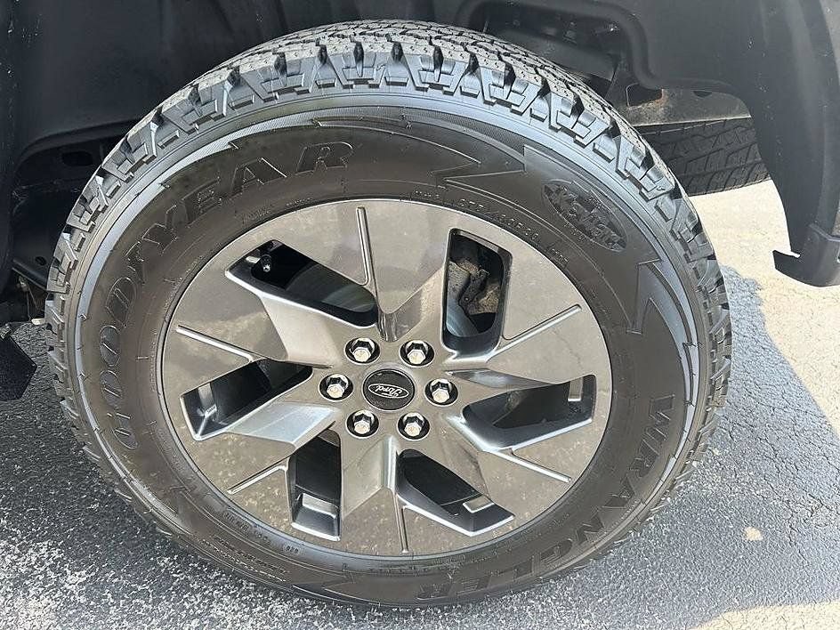 Used 2022 Ford F150 Lightning Lariat AWD/4WD image 29