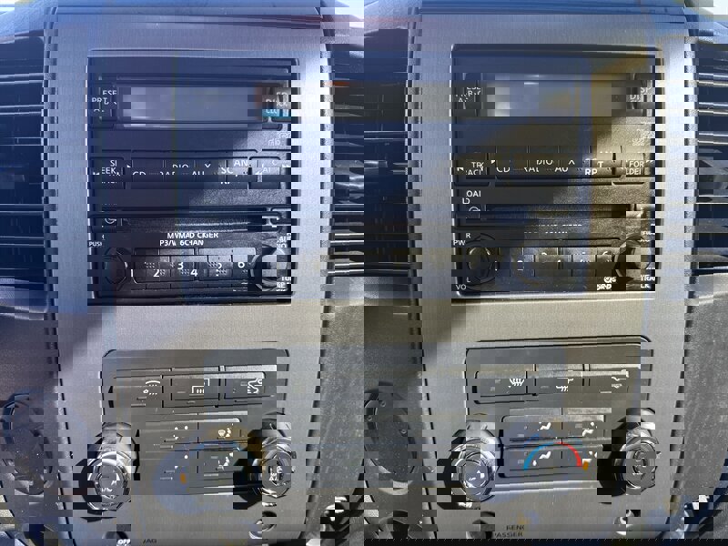 Used 2012 Nissan Titan SV image 9