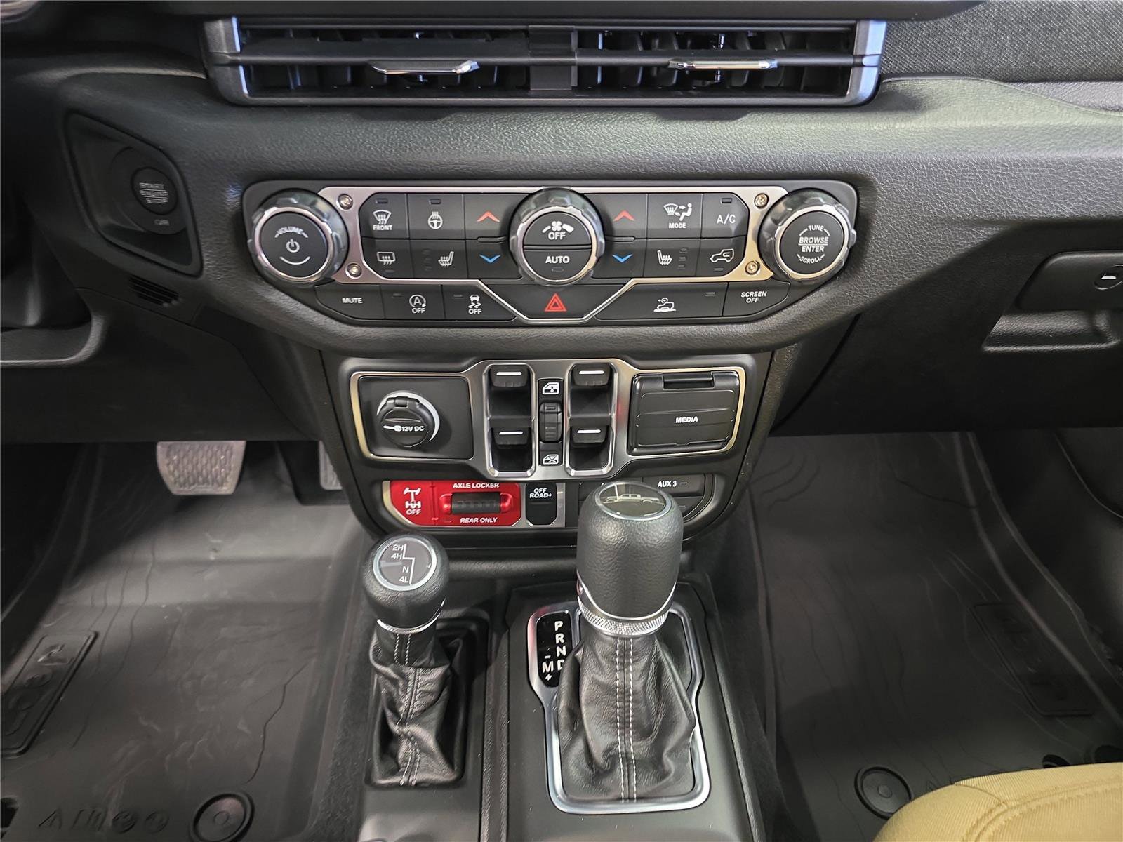 New 2026 Jeep Gladiator Willys AWD/4WD image 24