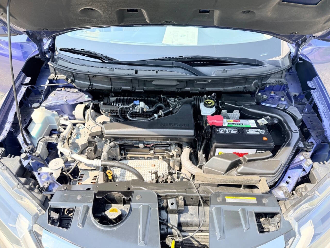 Used 2018 Nissan Rogue SV image 30