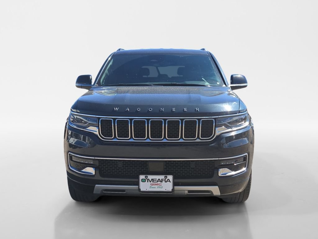 Used 2024 Jeep Wagoneer L Series II w/ Flexible Seating Group AWD/4WD image 10