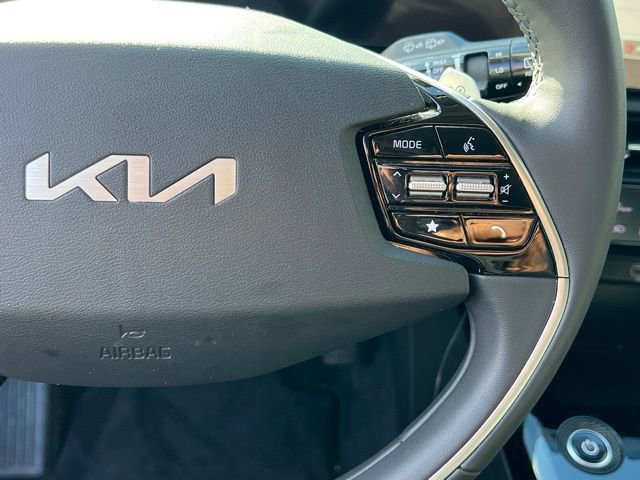 Certified 2023 Kia Niro Wind w/ Wind Preserve Package image 24