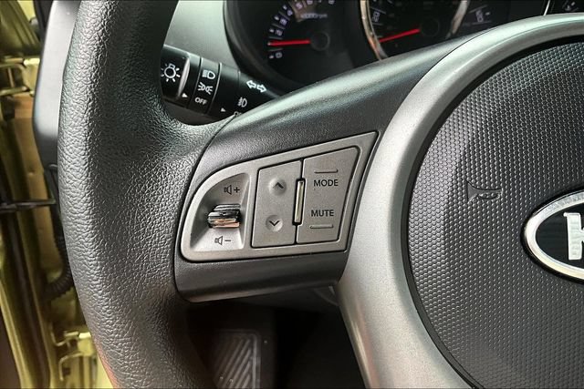 Used 2011 Kia Soul + w/ Audio Pkg FWD image 10