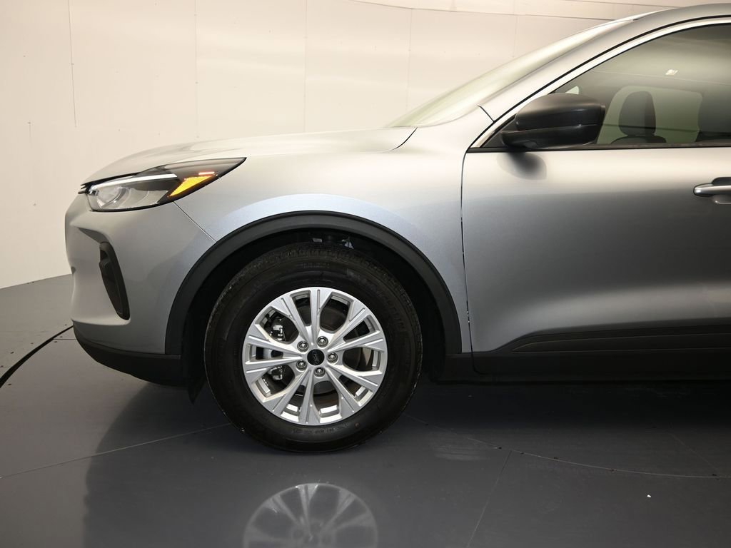 Used 2024 Ford Escape Active image 10