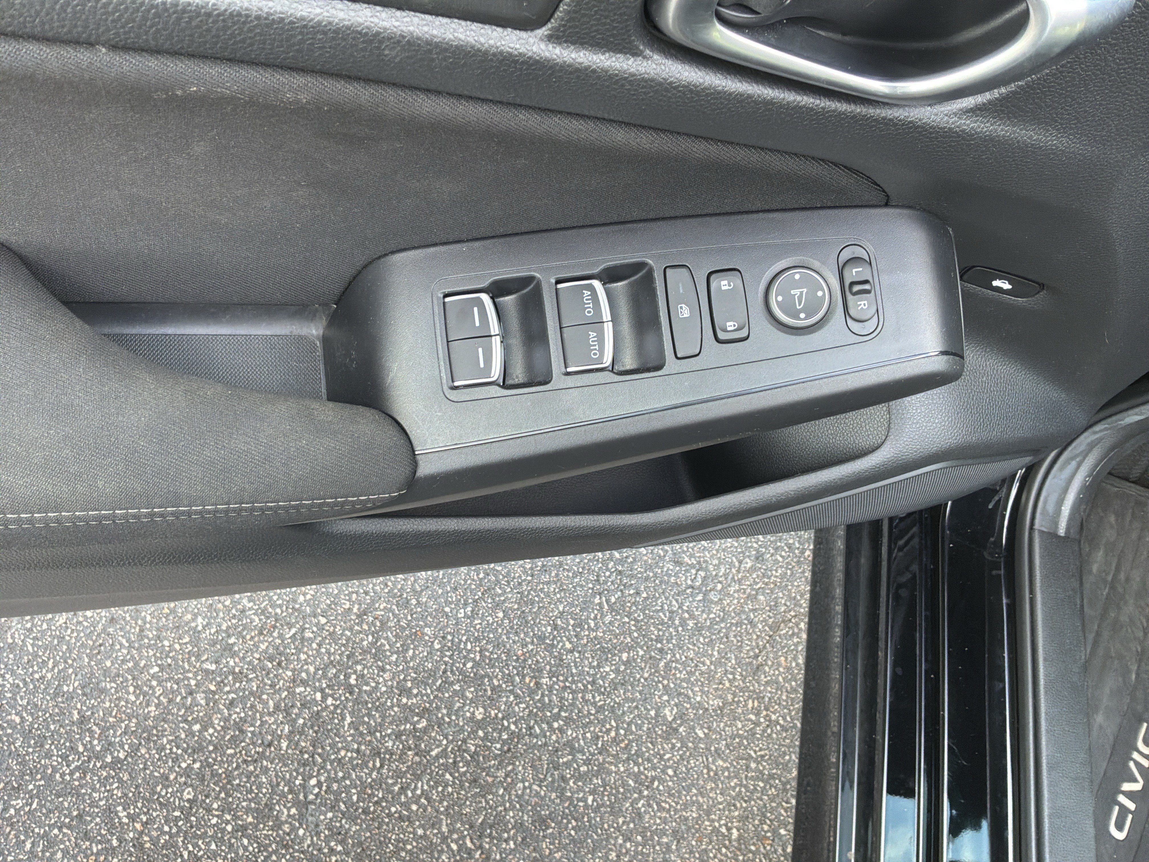 Used 2026 Honda Civic LX image 15