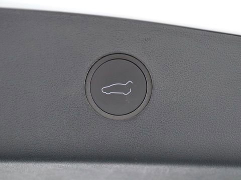 Used 2023 Tesla Model 3 Standard Range image 36