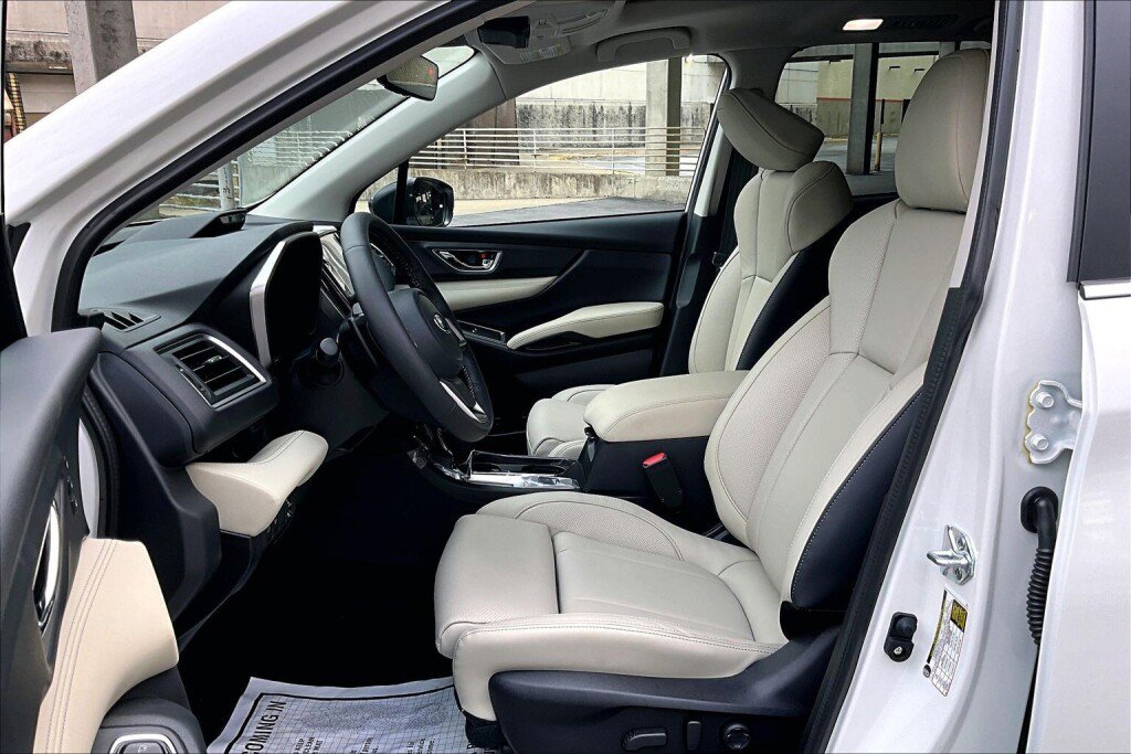 New 2026 Subaru Ascent Limited AWD/4WD image 7