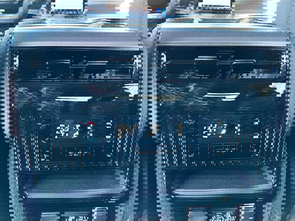 New 2026 Jeep Grand Wagoneer L Limited image 29