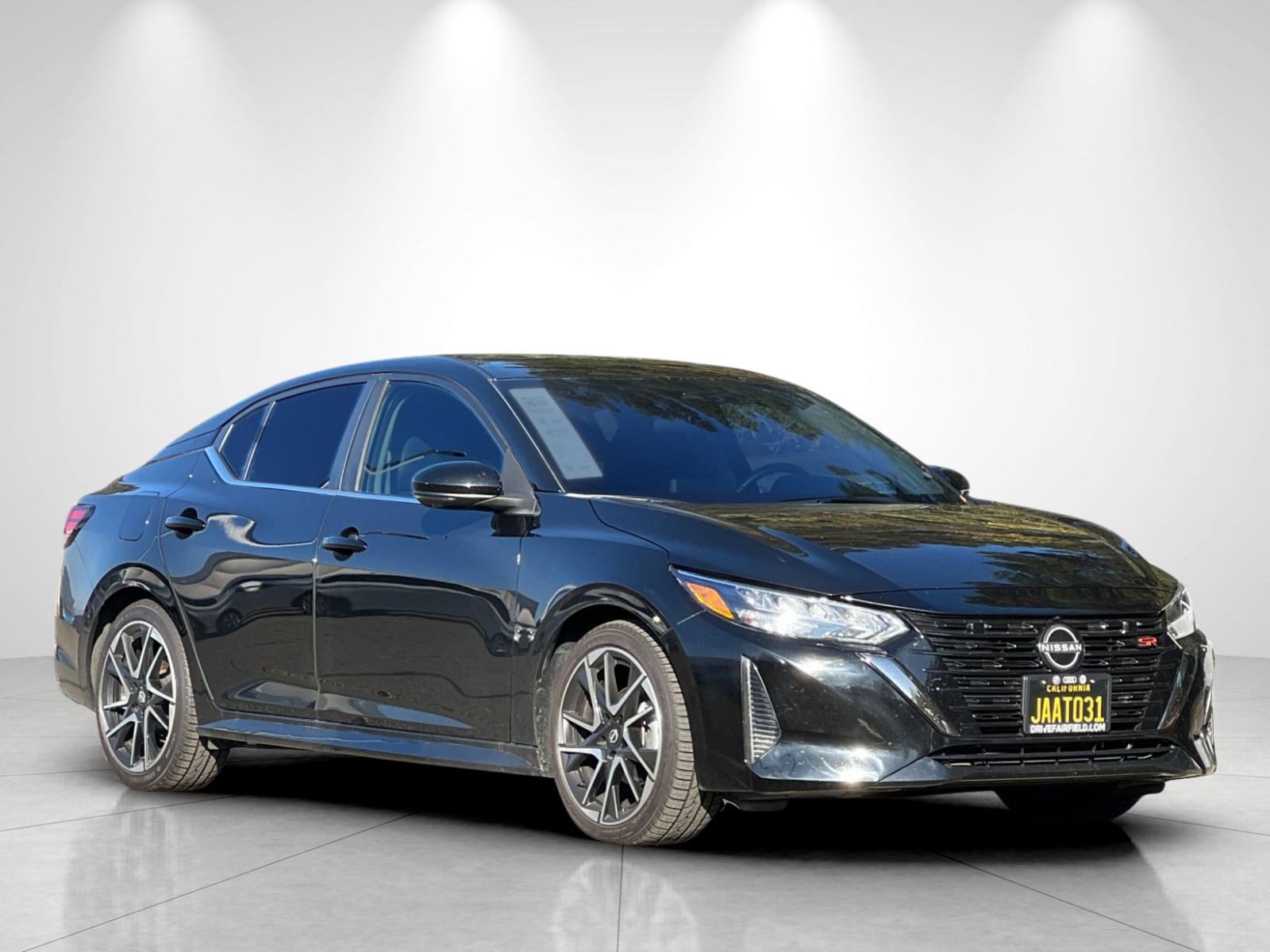Used 2024 Nissan Sentra SR w/ SR Premium Package image 7