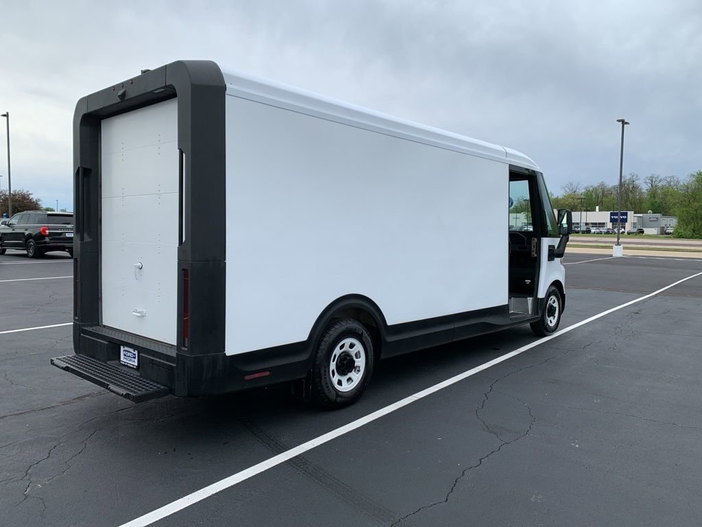 Used 2024 Chevrolet Brightdrop 600 w/ Commercial Equipment Package AWD/4WD image 8
