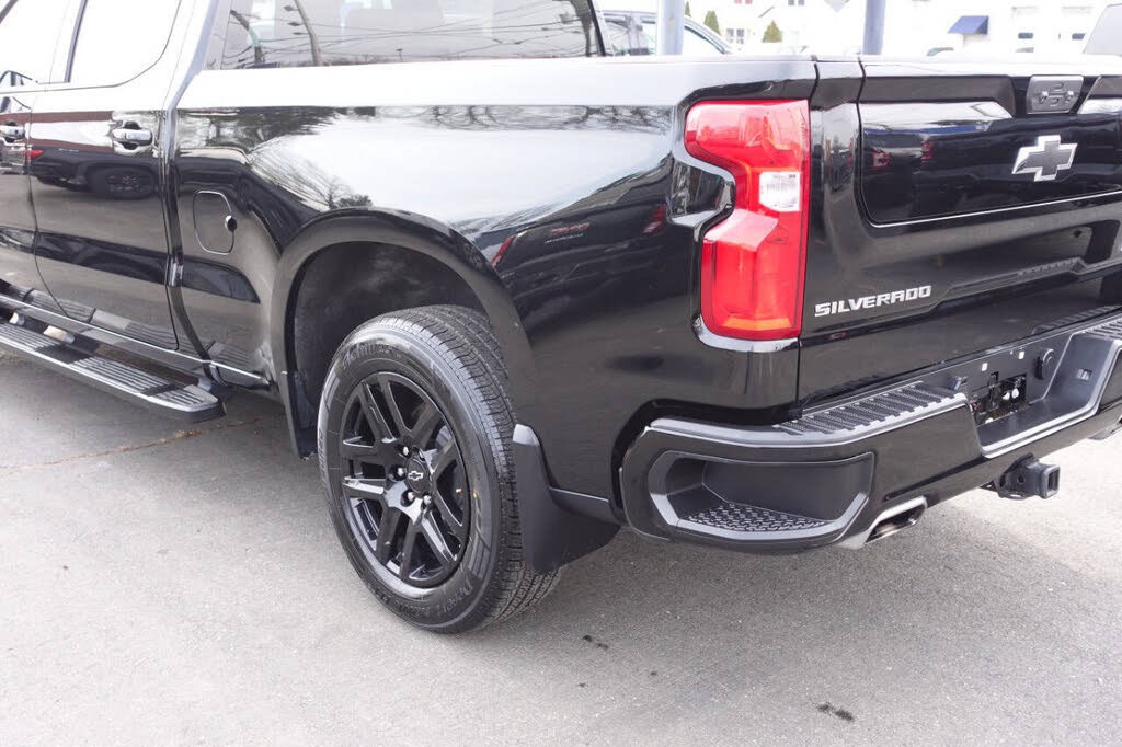 Used 2024 Chevrolet Silverado 1500 RST AWD/4WD image 10