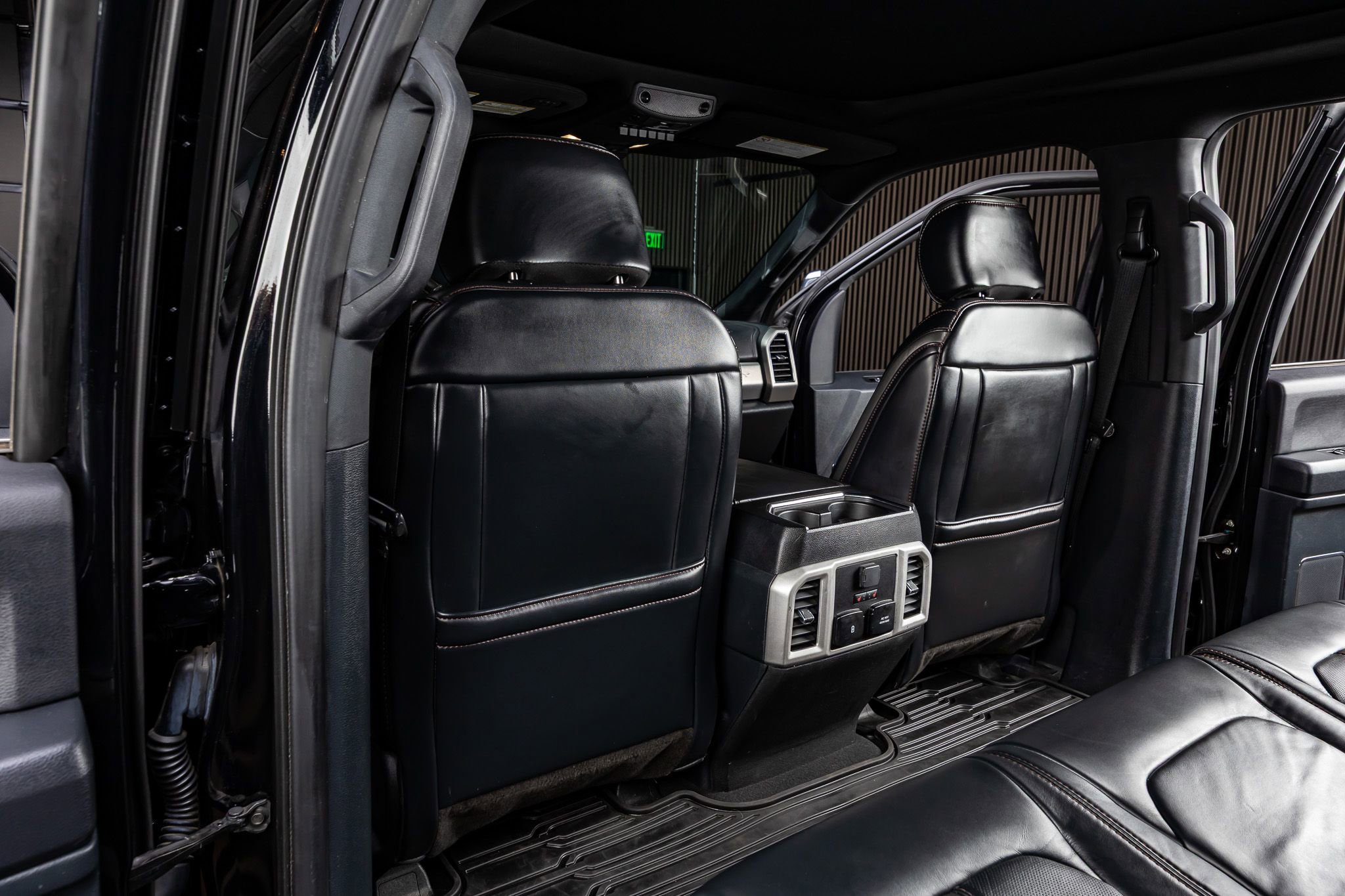 Used 2022 Ford F250 Platinum image 34