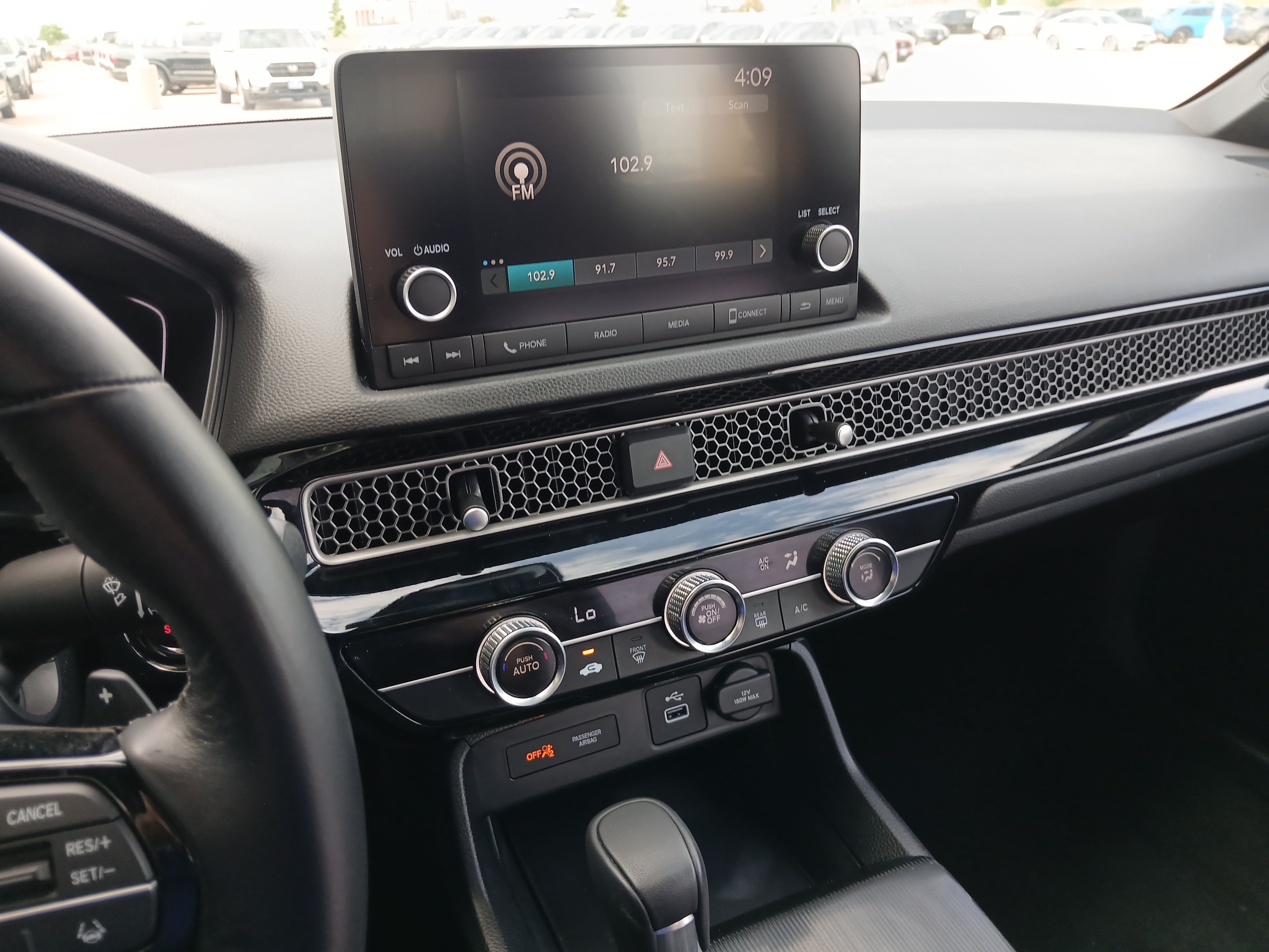 Used 2024 Honda Civic Sport image 13