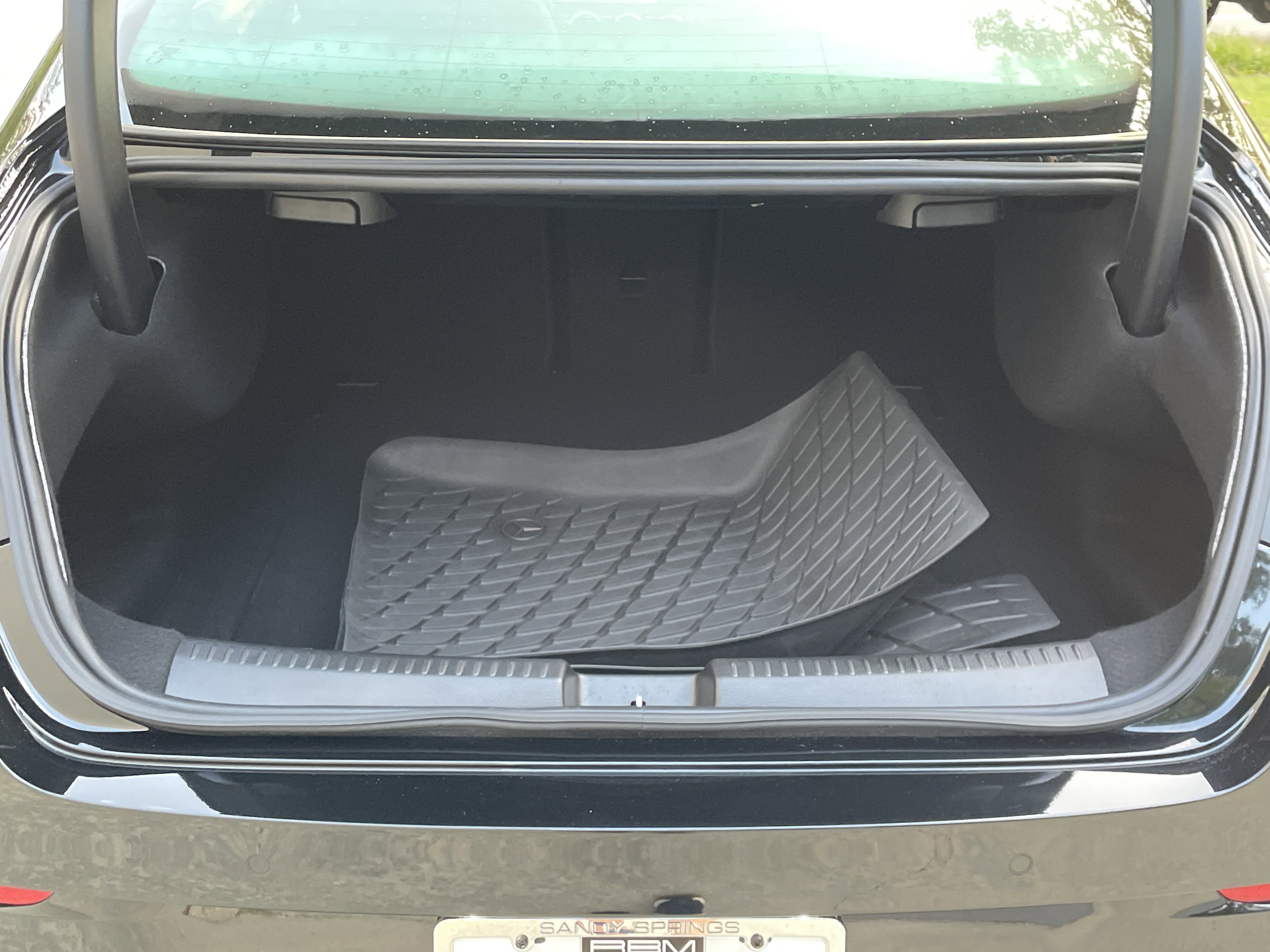 Used 2025 Mercedes-Benz CLA 250 4MATIC w/ Exclusive Package image 10