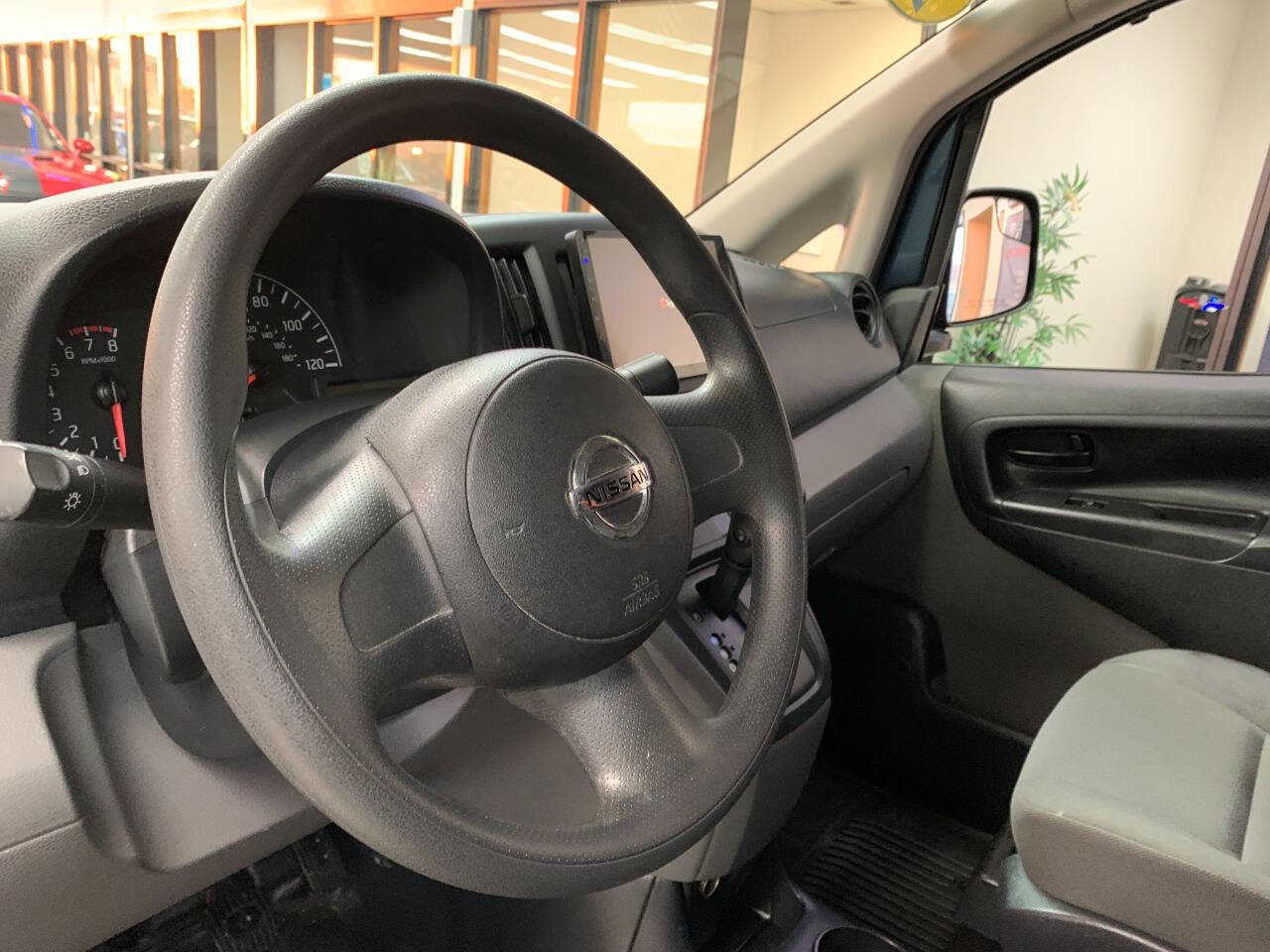 Used 2016 Nissan NV200 S image 7