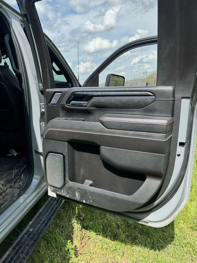 Certified 2024 GMC Sierra 2500 AT4X AWD/4WD image 9