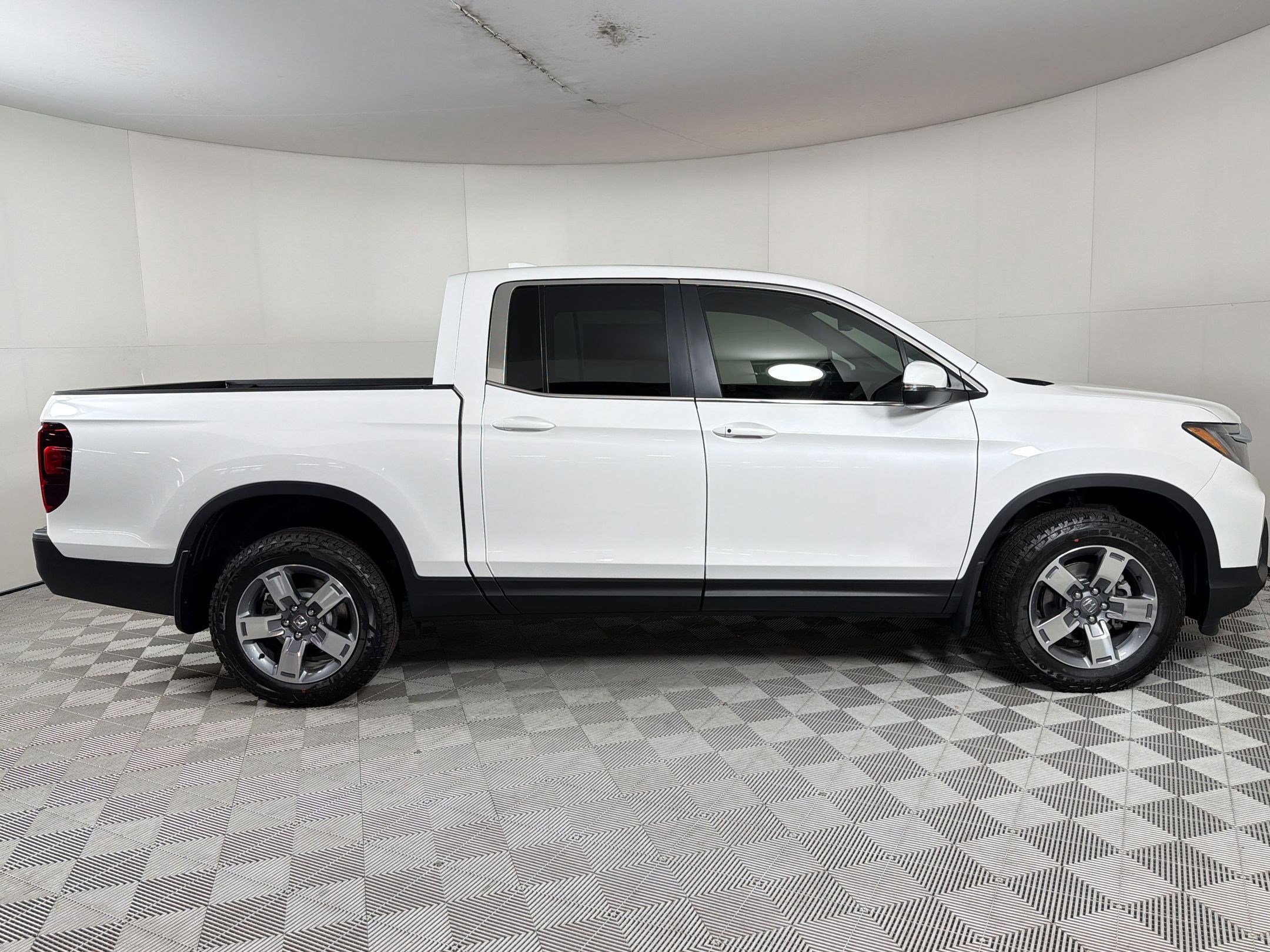 New 2026 Honda Ridgeline RTL image 8