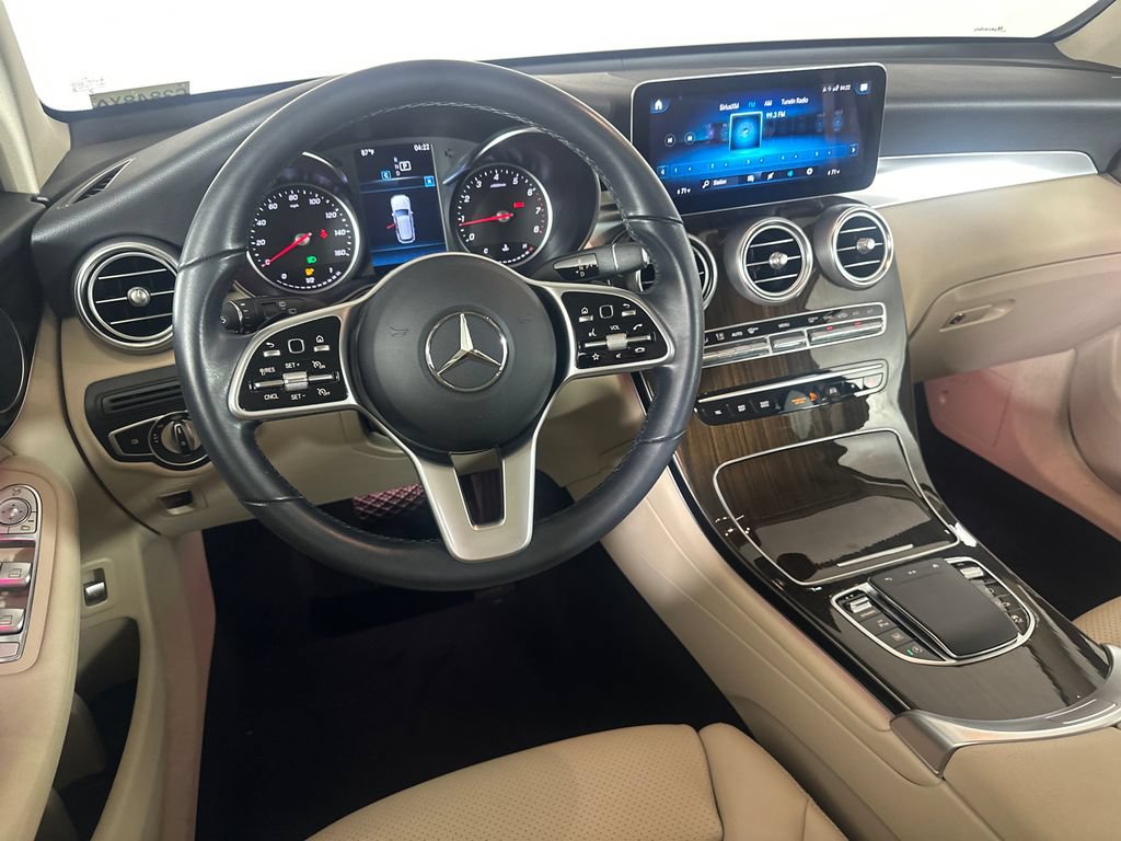 Certified 2022 Mercedes-Benz GLC 300 image 25