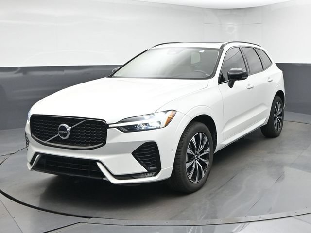 Used 2024 Volvo XC60 B5 Plus w/ Protection Package Premier AWD/4WD image 3