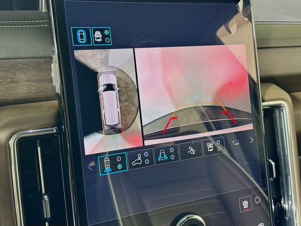 New 2026 GMC Yukon XL Denali Ultimate image 9